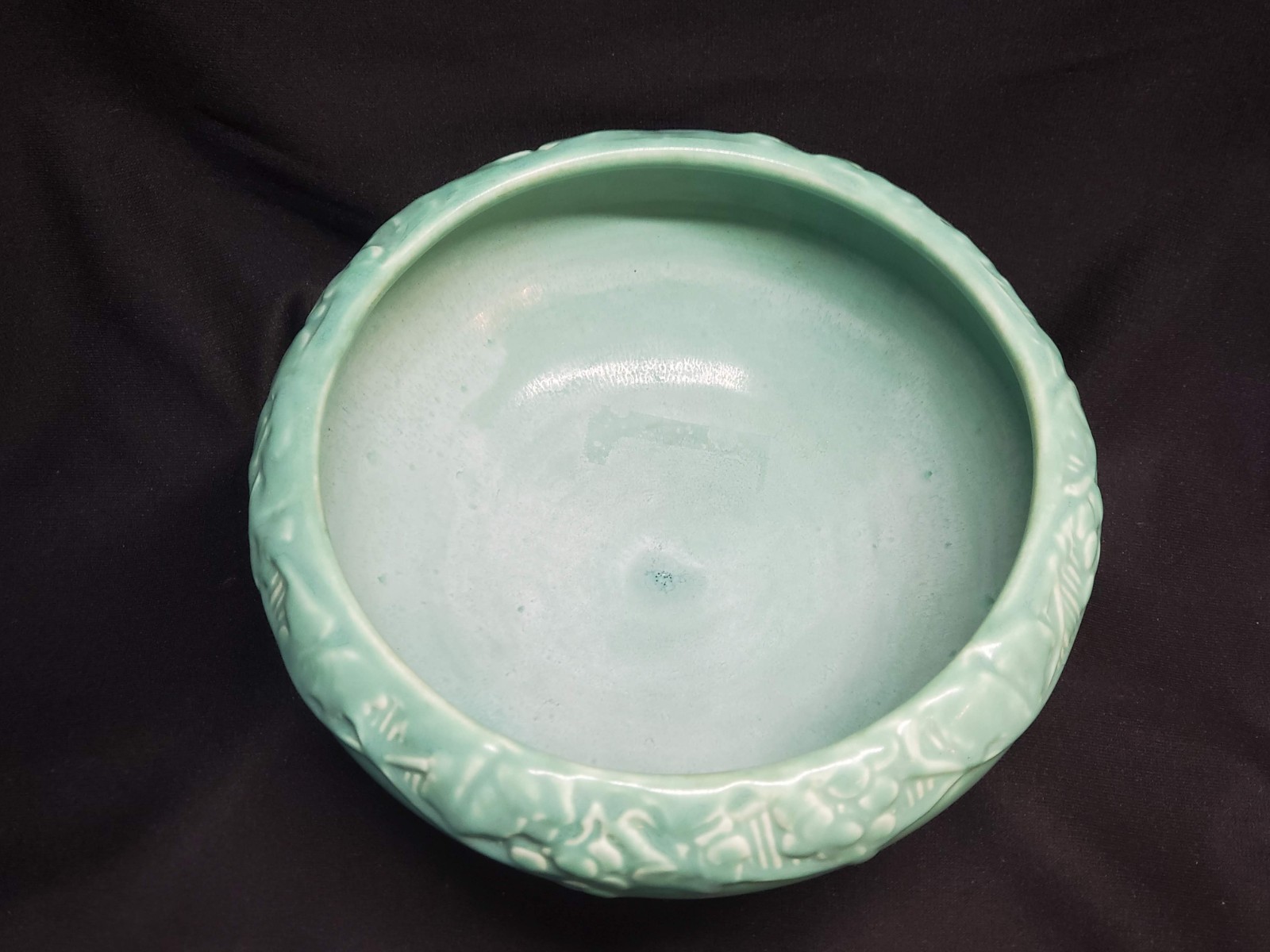 1921 Rookwood Pottery Large 9" Matte Mint Green Bowl Grape Vine