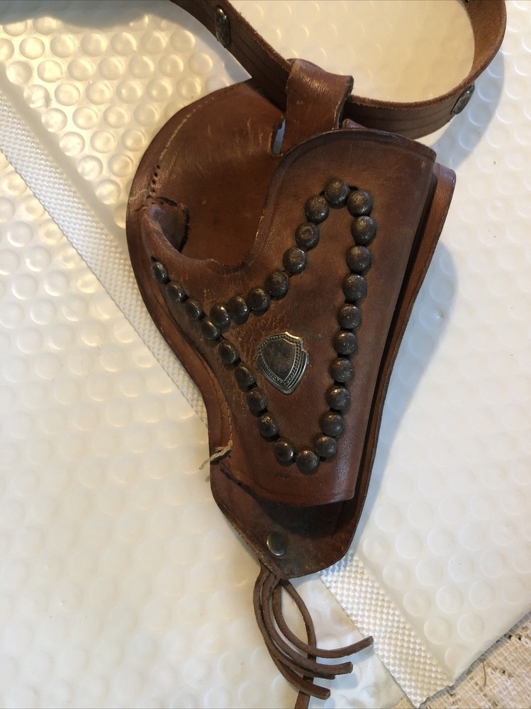 Vintage Aguilar All Silver With Silver Handle Toy Gun Used With Holster Revolver