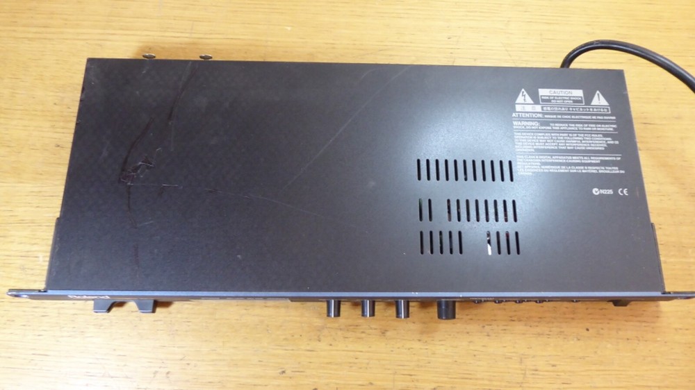 ROLAND SRV-3030 24-BIT DIGITAL REVERB EFFECTS PROCESSOR EXCELLENT WORKING CONDIT