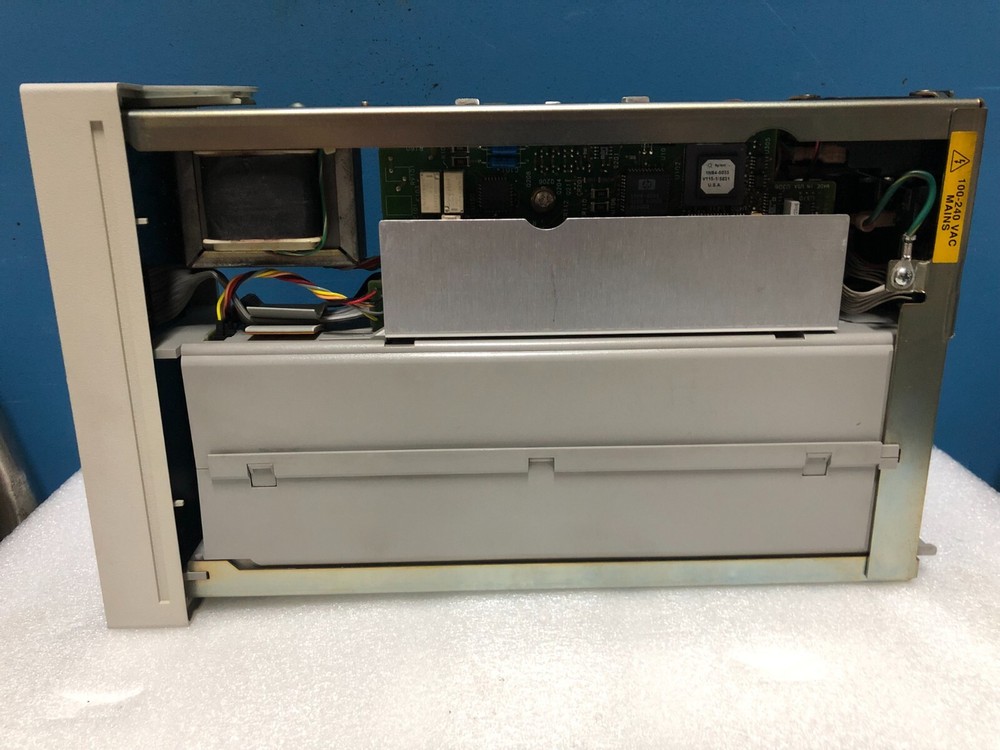 Agilent / HP 34970A Data Acquisition / Data Logger Switch Unit with DMM