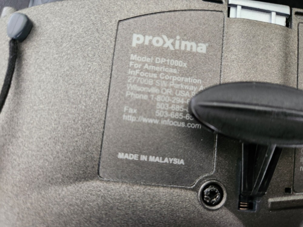 Proxima DP-1000x Projector