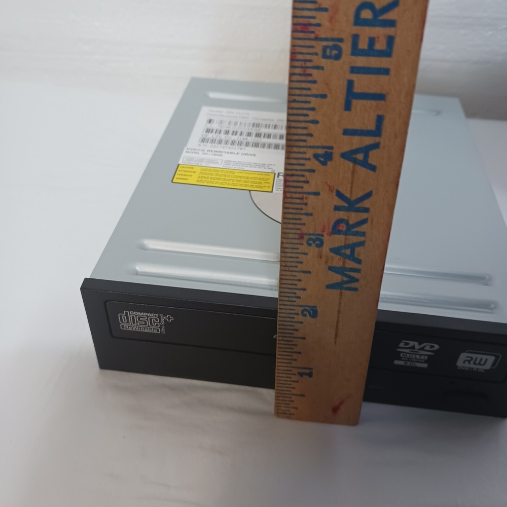 Lightscribe DVD CD Rewritable Drive Model DH- 1643L Untested