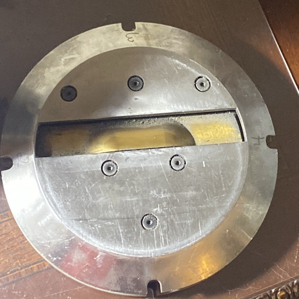 Amada Adjustable Blade Guide With Extra End Cap WT820131