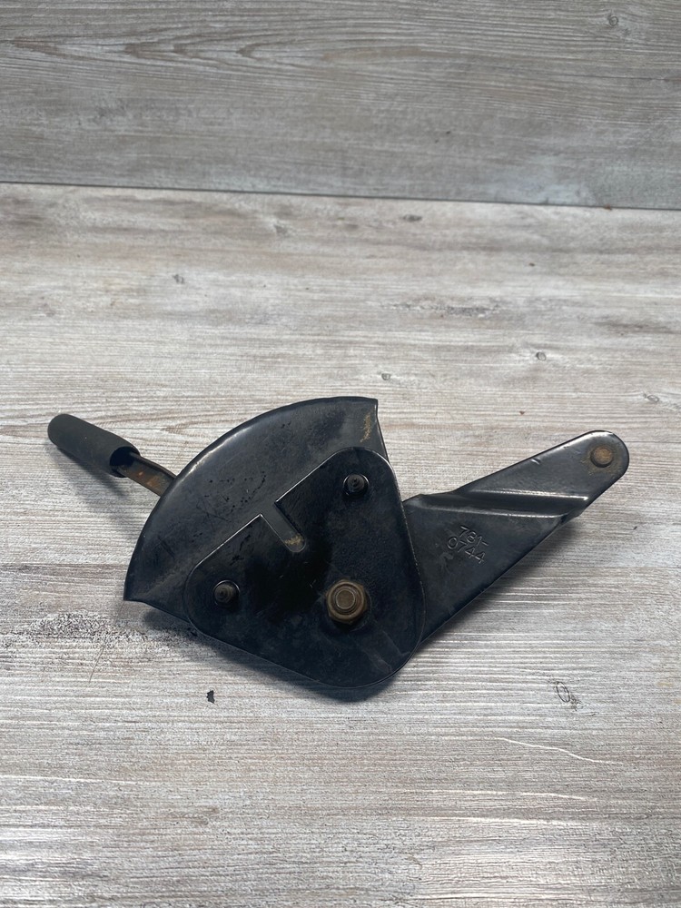 Yard Machines Edger Part Wheel Adjustable Pinion & Spring 7810744