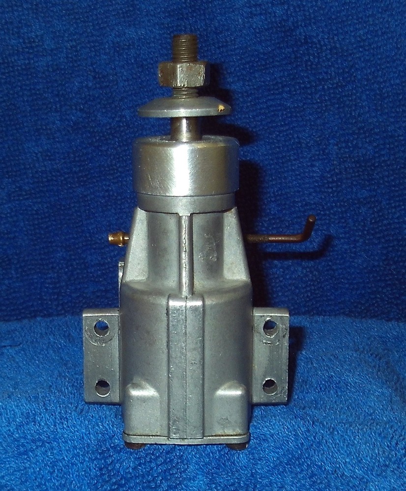 SUPER TIGRE G21 35 ENGINE