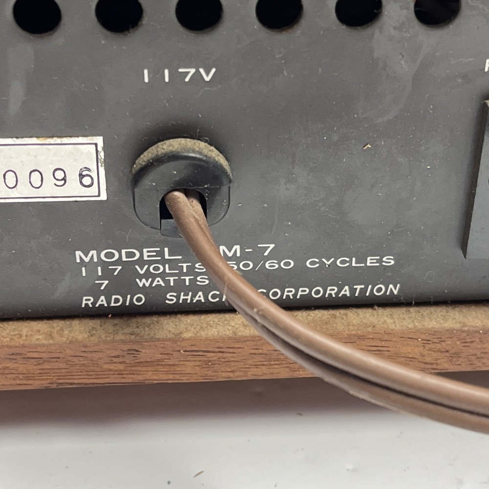 REALISTIC TM-7 FM-MPX SOLID STATE STEREO TUNER VINTAGE