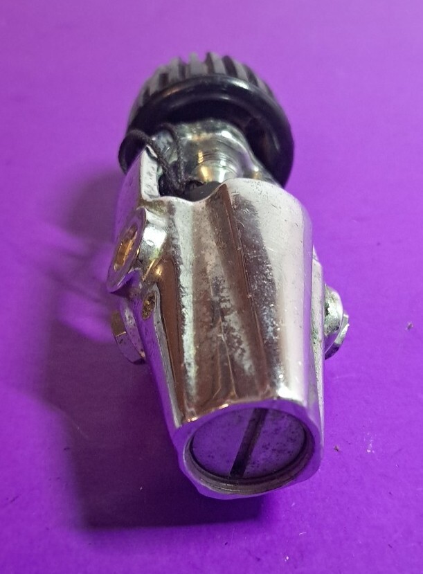 Aqua Lung Aquarius First Stage Regulator Yoke