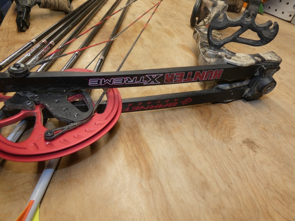Barnett Archery Hunter XTreme Right Hand Compound Bow Setup Arrows Release +