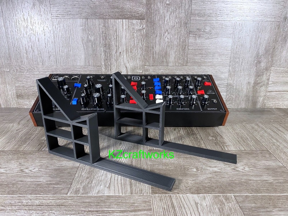 B-STOCK / Basic Stand for Behringer Model D / PRO 1 / Neutron / K2 / WASP / CAT