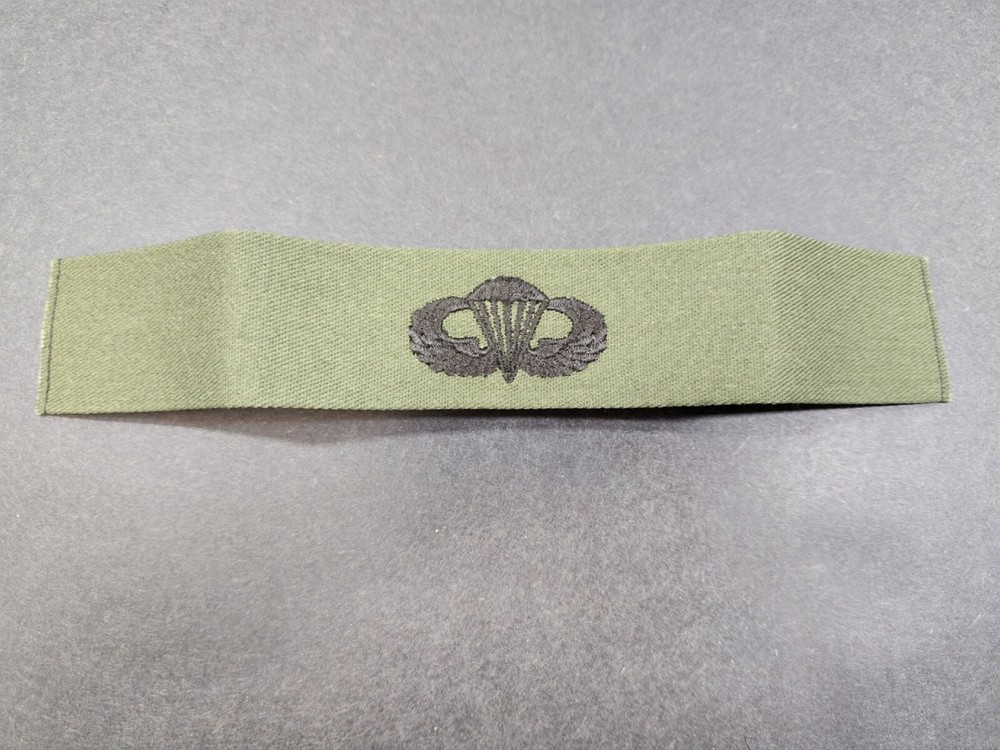 US Navy Embroidered Badge Parachutist Basic OD Green Patch