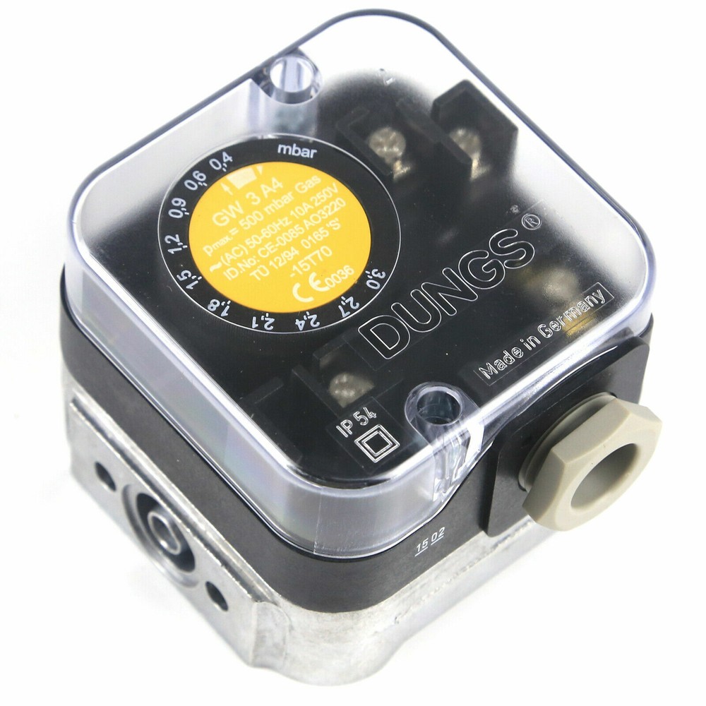 NEW IN BOX DUNGS GW3A4