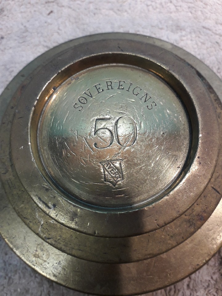 7 Vintage Solid Brass Stacking Sovereign Calibration Weights 2.9kg Gbs6