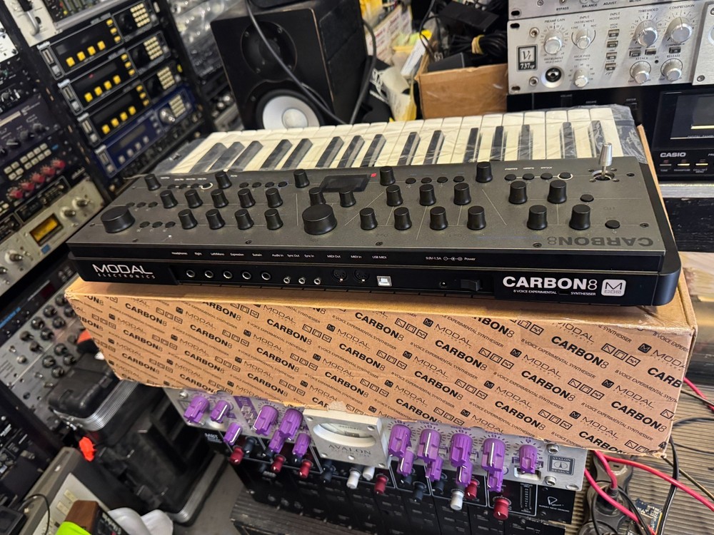 Modal Electronics Carbon8 Experimental Digital Synth Keyboard ARMENS