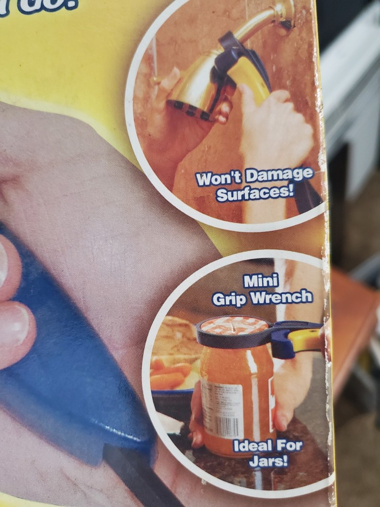 2-pc. GRIP WRENCH SET, ADJUSTABLE RUBBER STRAP