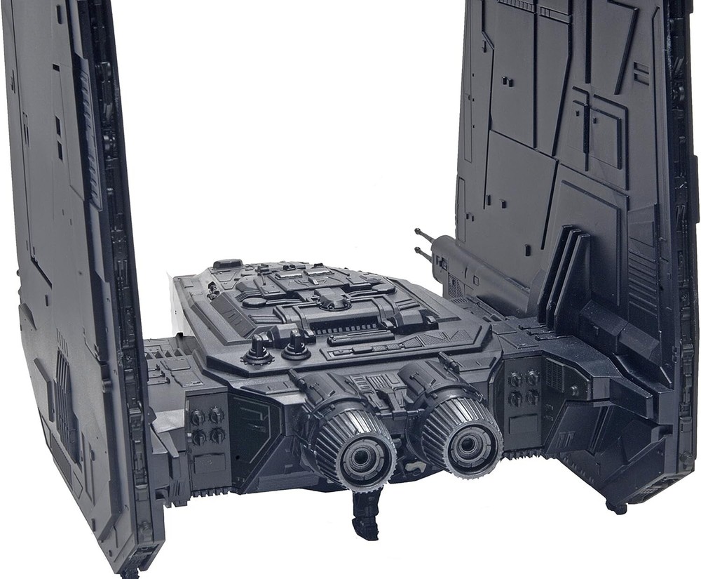 Revell Kylo Ren's Command Shuttle Model Kit