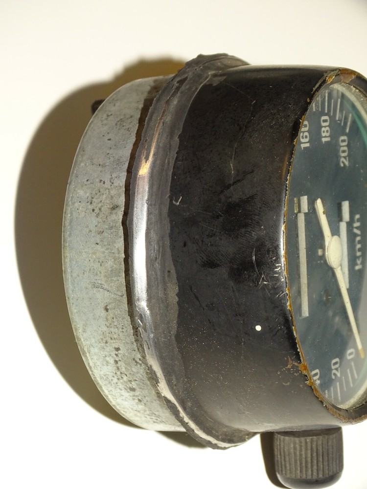 HONDA CB 550 FOUR SPEEDOMETER TACHOMETER