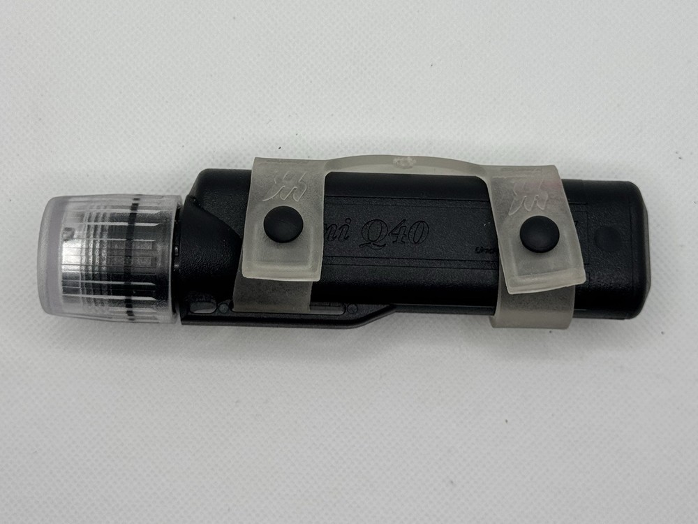 Underwater Kinetics Mini Q40 Flashlight