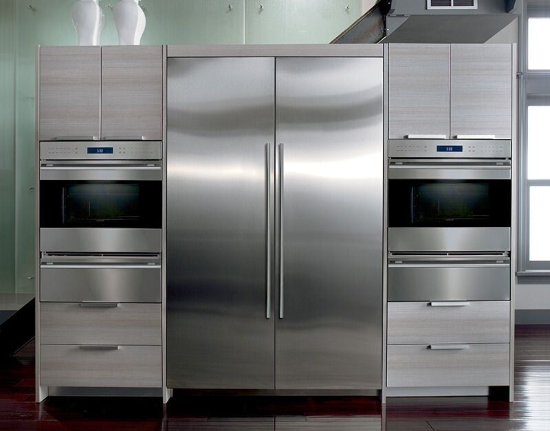 Sub-Zero 24 Inch Designer Column Refrigerator IC-24R-RH Panel Sold Separately *