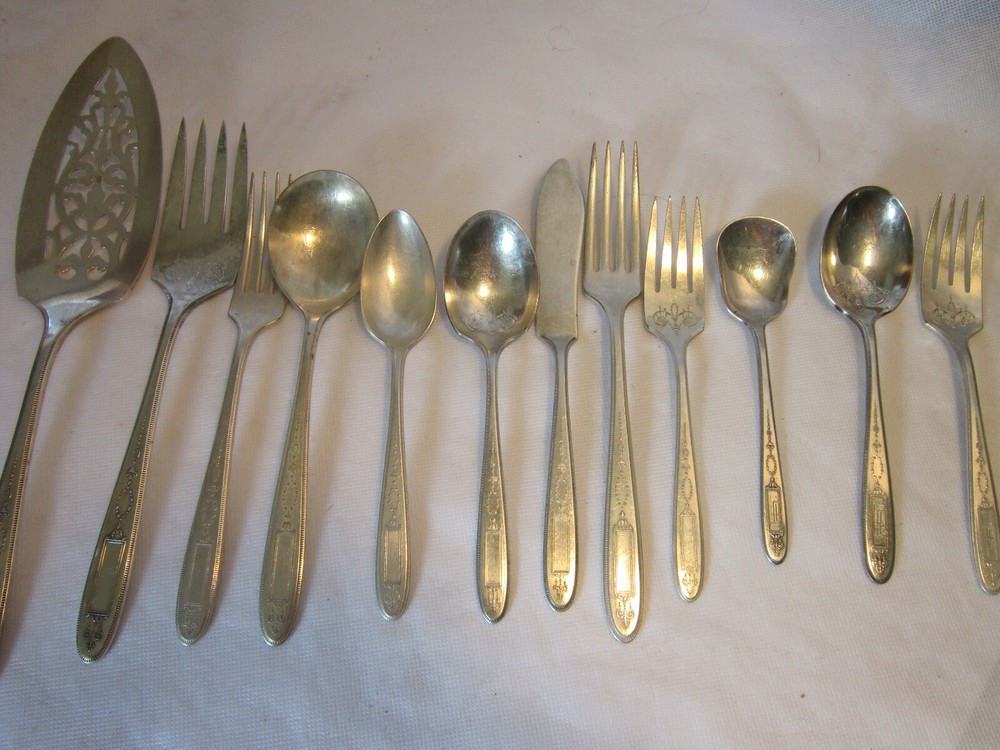 1921 Community Plate GROSVENOR Silverplate Flatware *CHOICE*