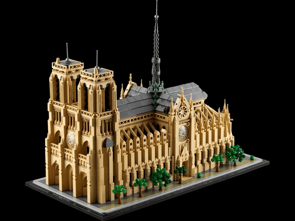 GENERIC Notre Dame Architecture | No Box | Fast Shipping