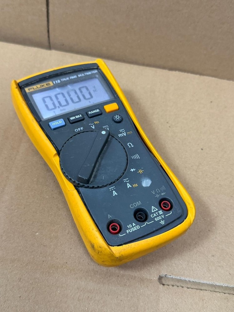 Fluke / True RMS Multimeter / 115