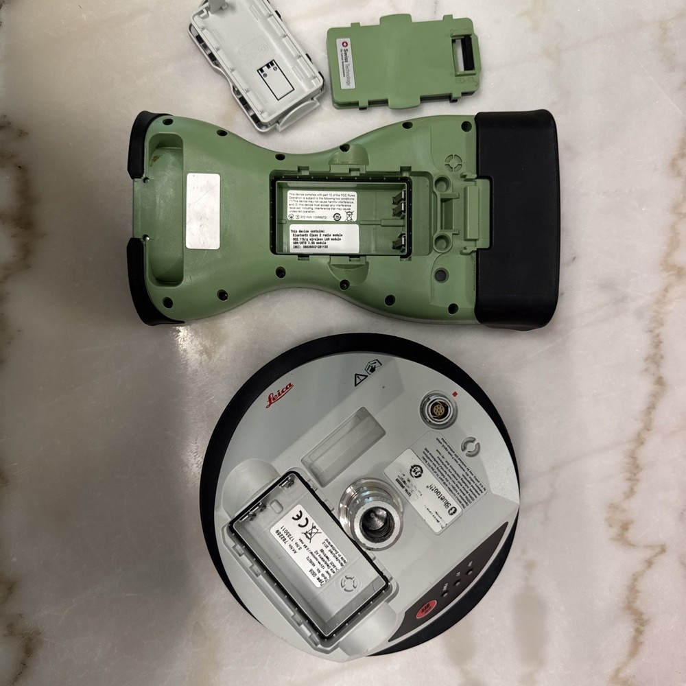 Leica GPS GS08 and CS15 controller no battery’s