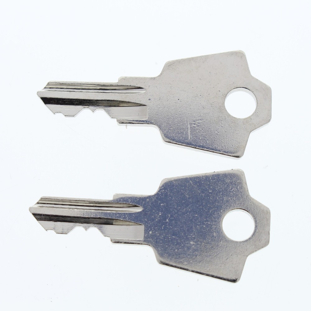 Leviton 2KL Replacement Set with 2 Keys for Key Lock Switch