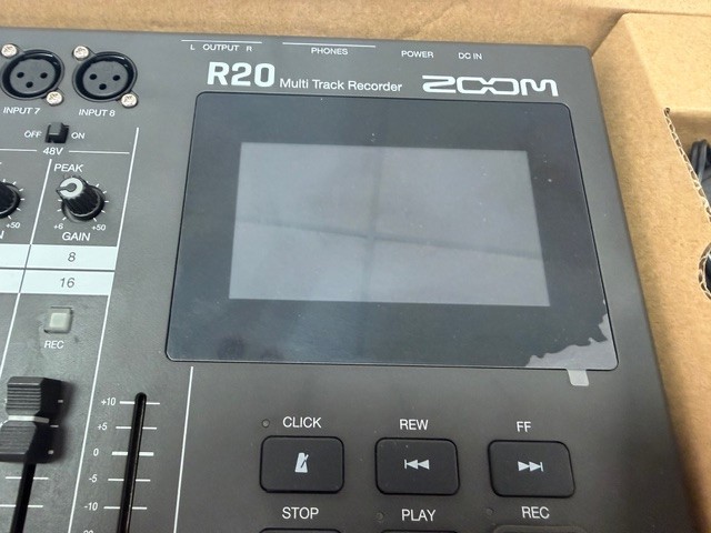 Zoom R20 Multi Track Recorder