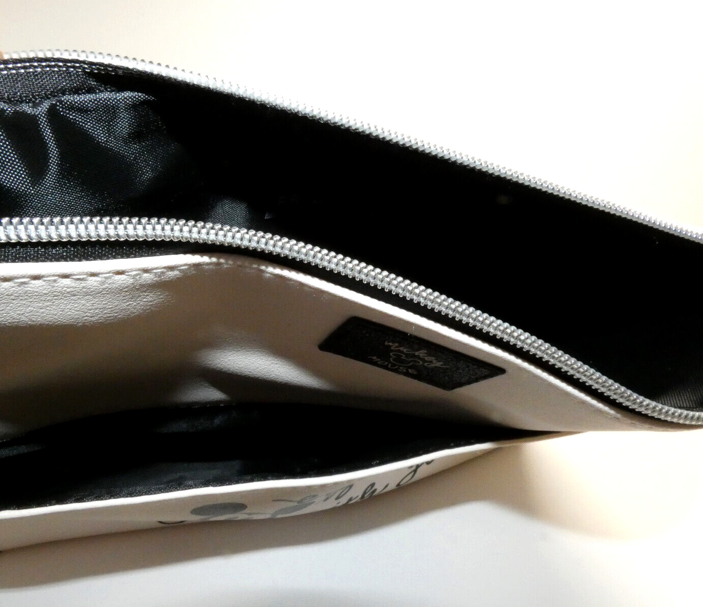 Mickey Mouse Cosmetic Bag White & Removable Pouch Disney Travel Case Makeup NWT