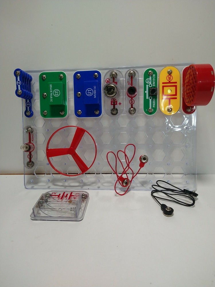 Elenco Snap Circuits SC300 Electronics Kit