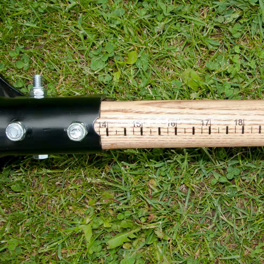 Post Hole Digger with Ruler