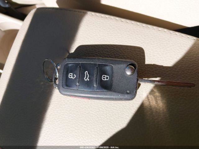 Fuse Box Engine Compartment Fits 12-16 EOS 4915242