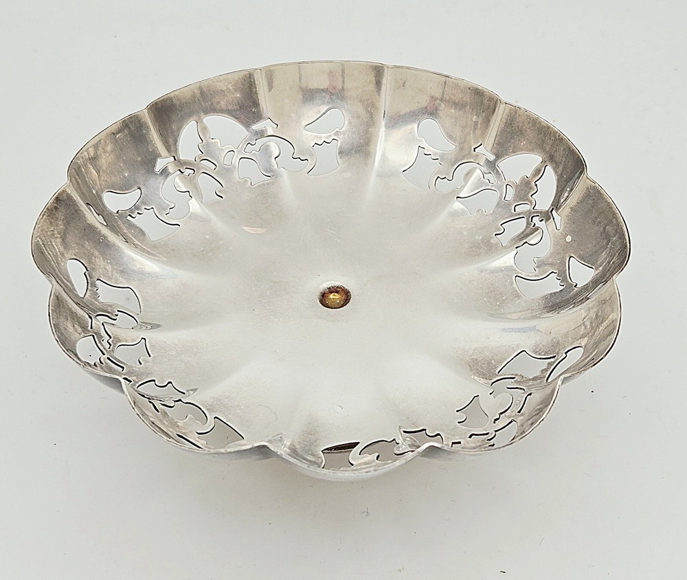 Vintrage Silverplate Candy Dish 4" Scalloped with Cutouts, Footed