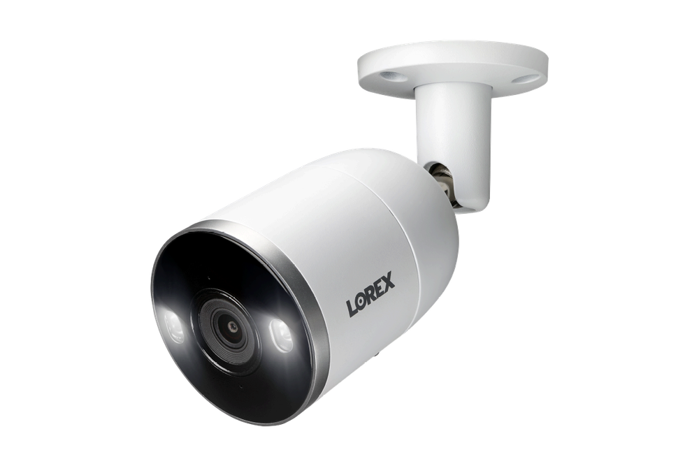 LOREX E892AB-Z 4K Ultra HD Smart Deterrence IP 2 X Camera + cable w/Smart Motion