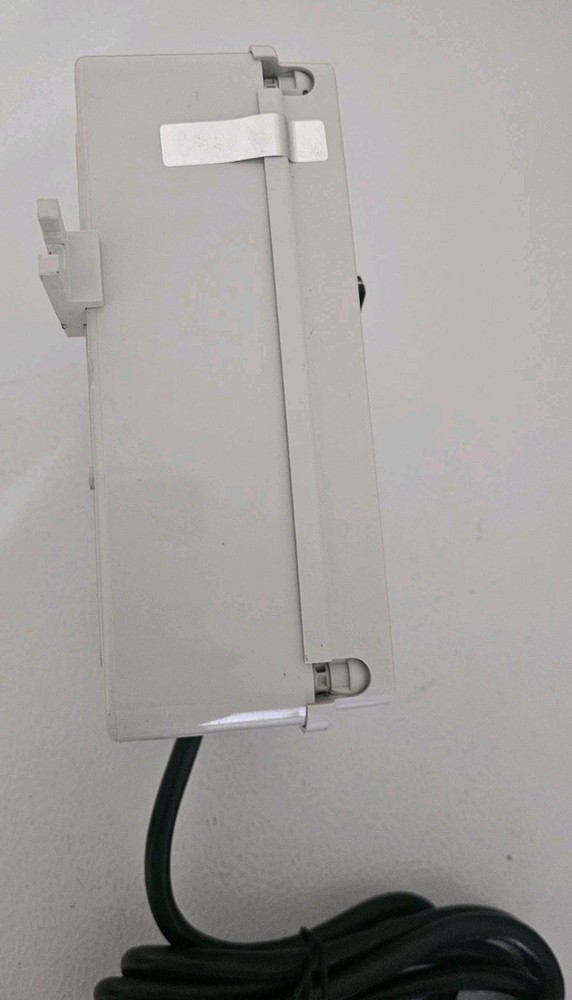 C.A.P HUM-1 Humidity Controller - 2 AC Outlets - Open Box - NICE - NEW!