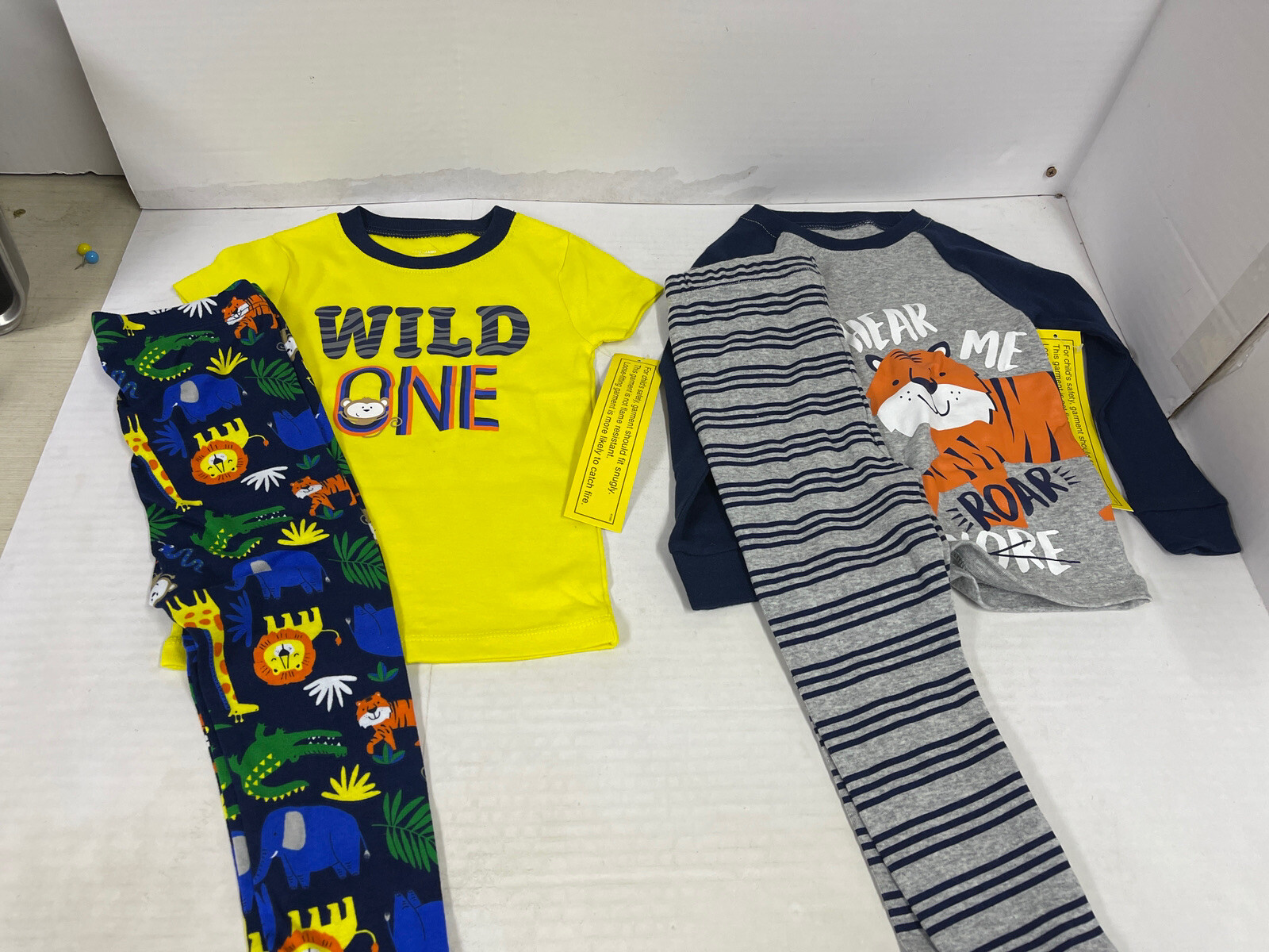 CozyJams 2 PJ sets short sleeve and long sleeve 4 pieces,Colorful Jungle 4T New