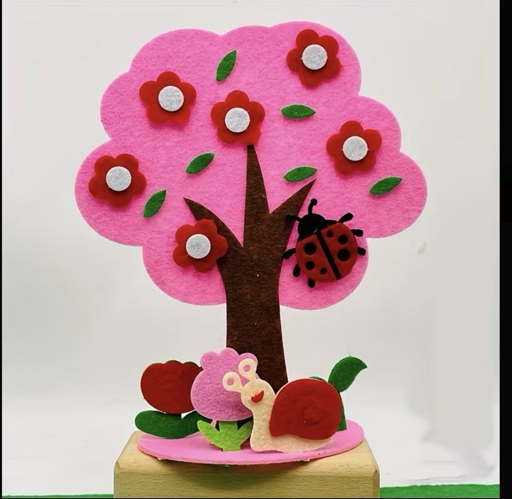 Felt Toy- Spring Tree