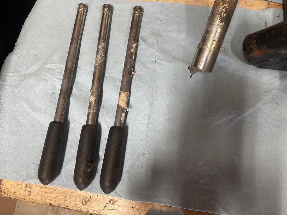 Branick 7600 Strut Spring Compressor Parts Not Complete.