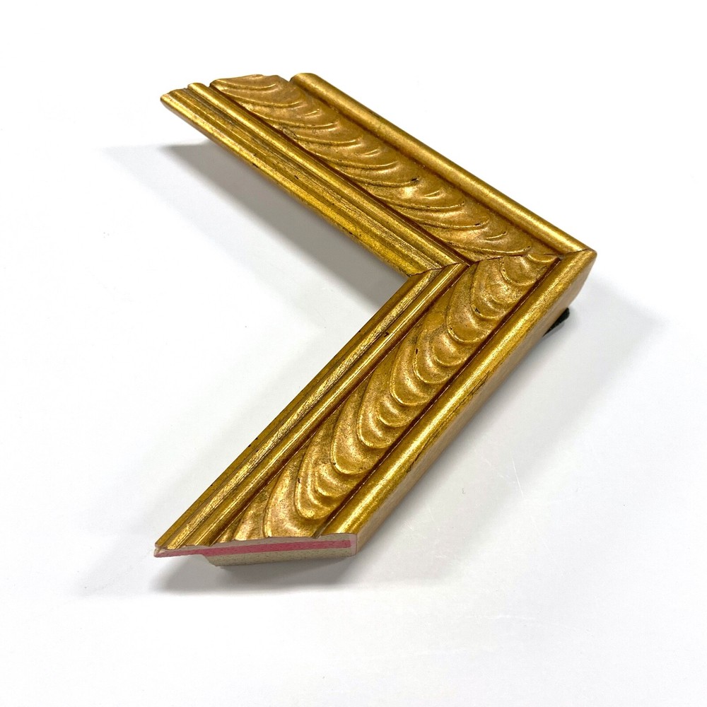 1" Readymade Wood Picture Frame (Waved Gold)