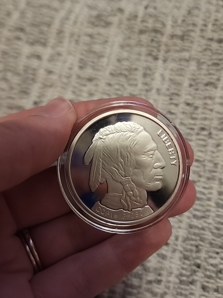 COPY 2003 Buffalo Indian Head Coin Serialized (GH0801)