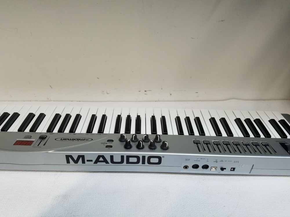 M-Audio Radium 61-Key USB MIDI Controller