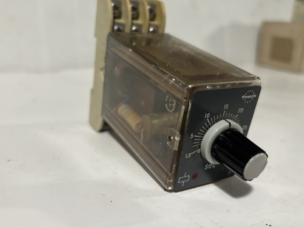 Tesch Timing Relay Timer 1.5-30