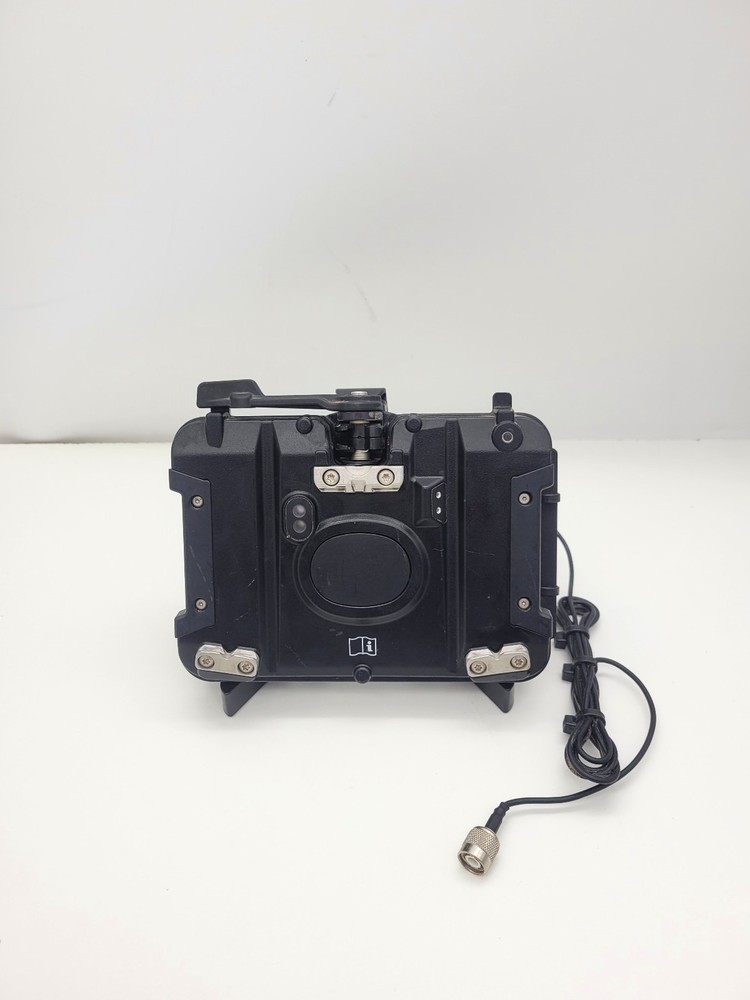 848066 | Leica iCON MDS10 | Quick-Release Docking Station | Machine Control
