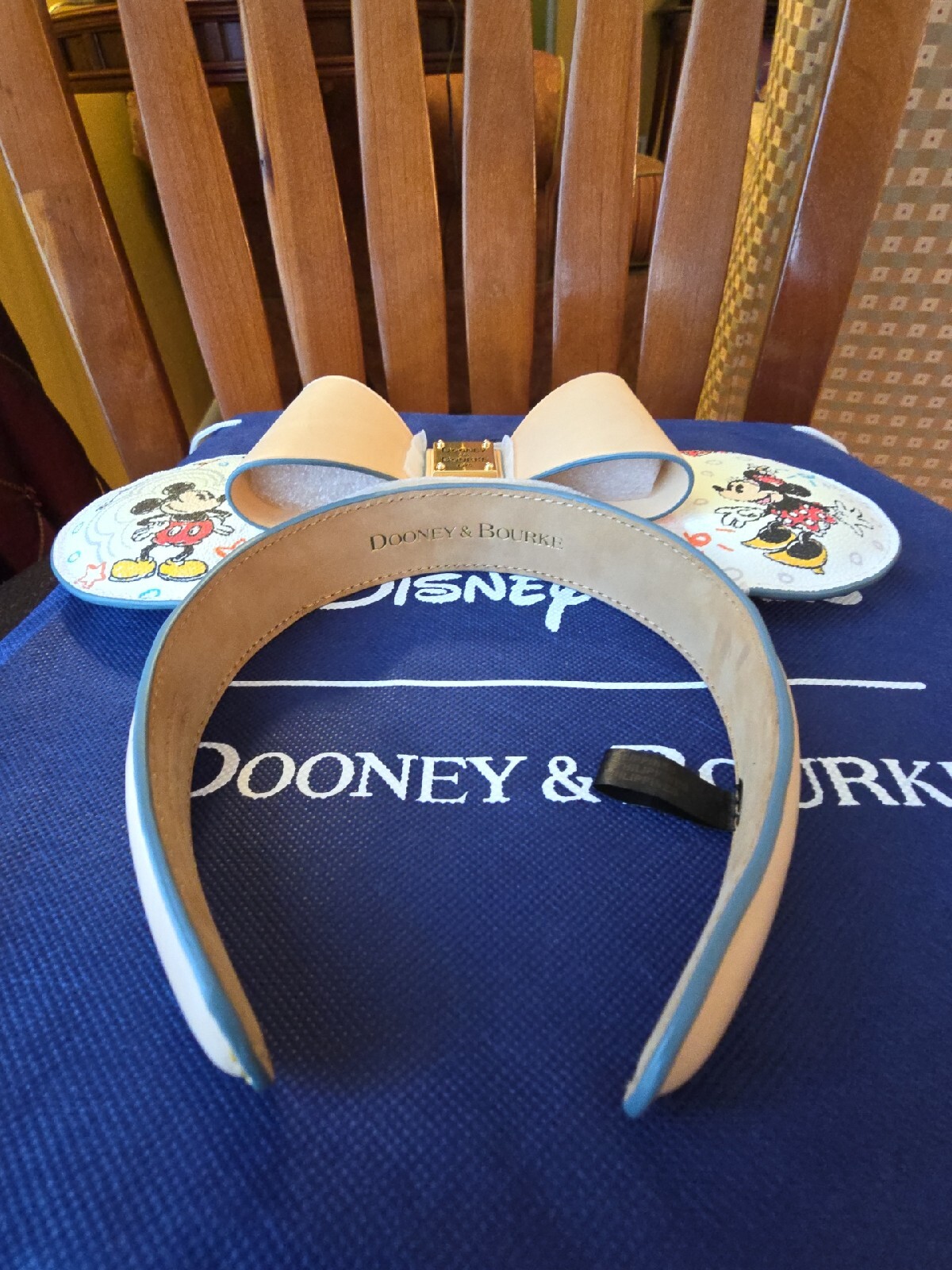 New Disney Parks Dooney & Bourke Sketch Print Leather Mickey Minnie Ears Dustbag