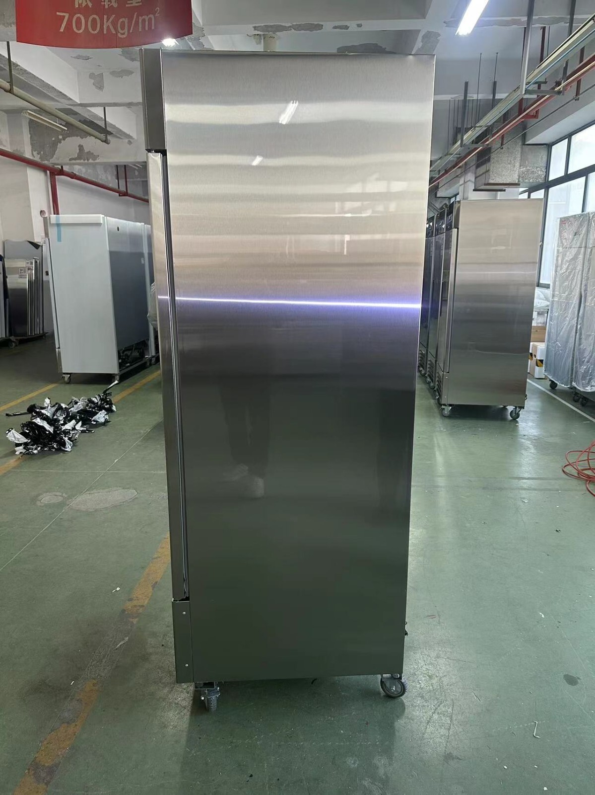 27' W Reach-in Commercial Freezer Stainless Steel 1 Door 23 Cu.ft Capacity ETL