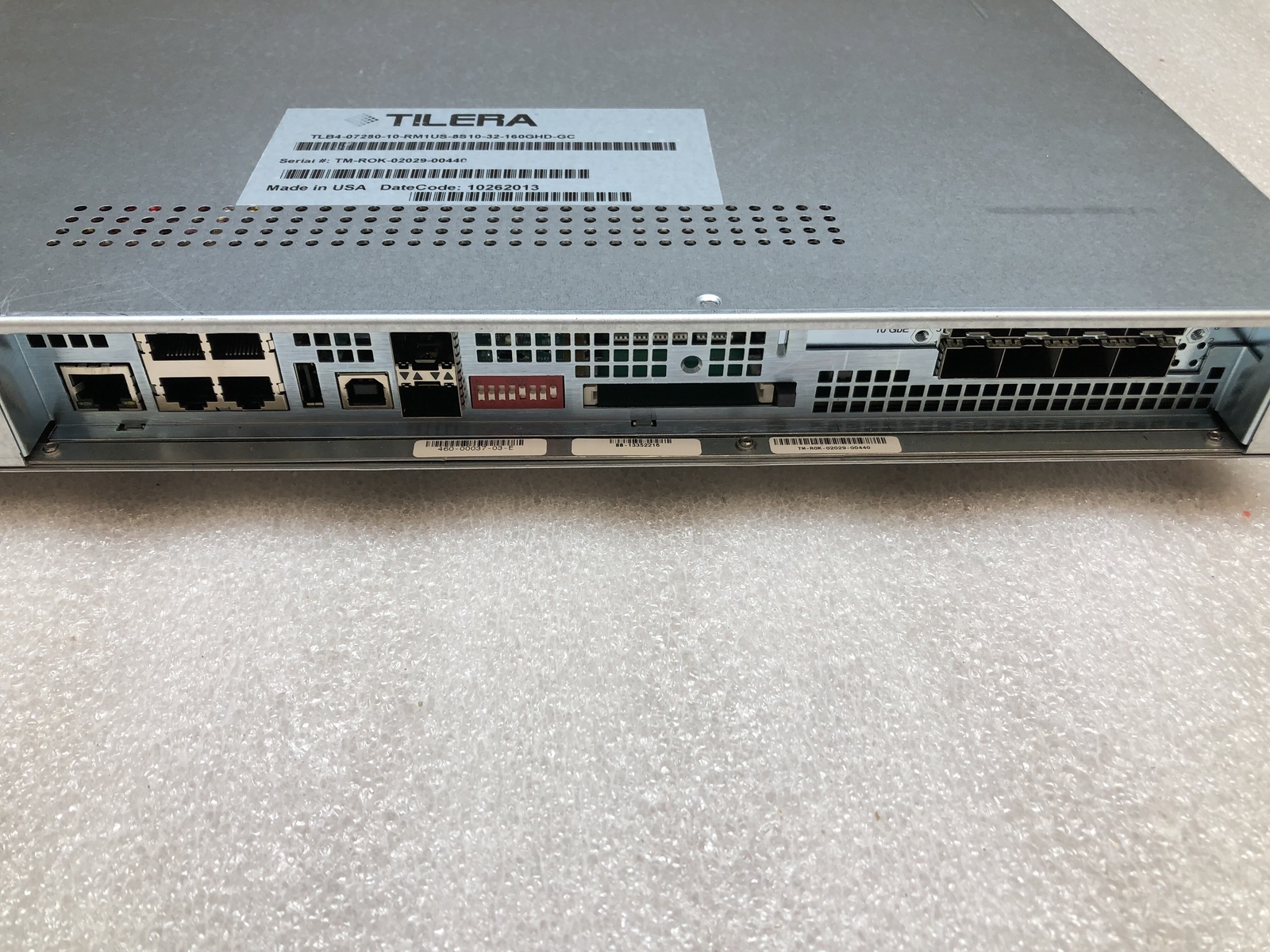 Tilera TLB4-07280-10-RM1US-8S10-32-160GHD-GC TILEmpower-Gx DEV 72 Core NO HDD