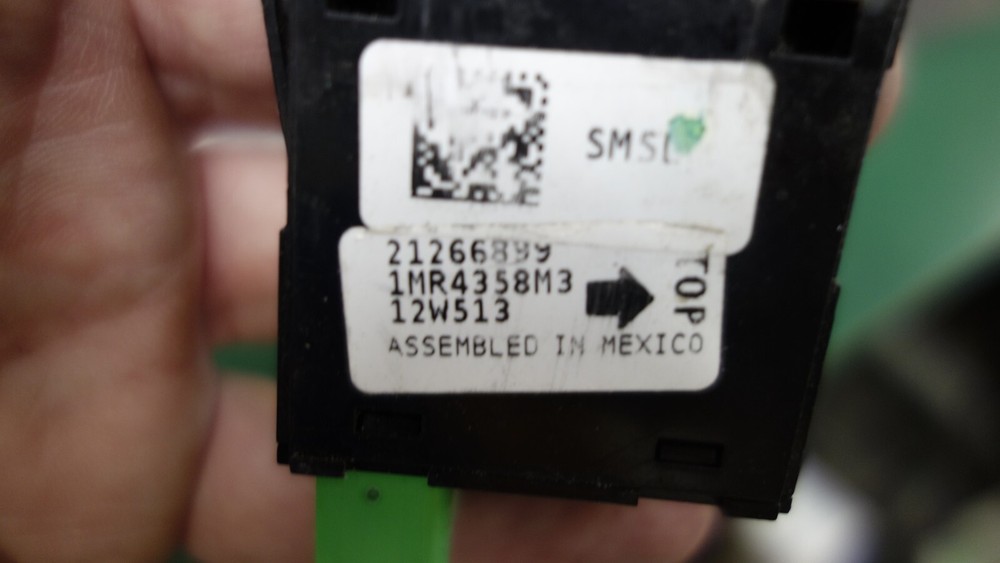 Mack/Volvo 21266899 Switch