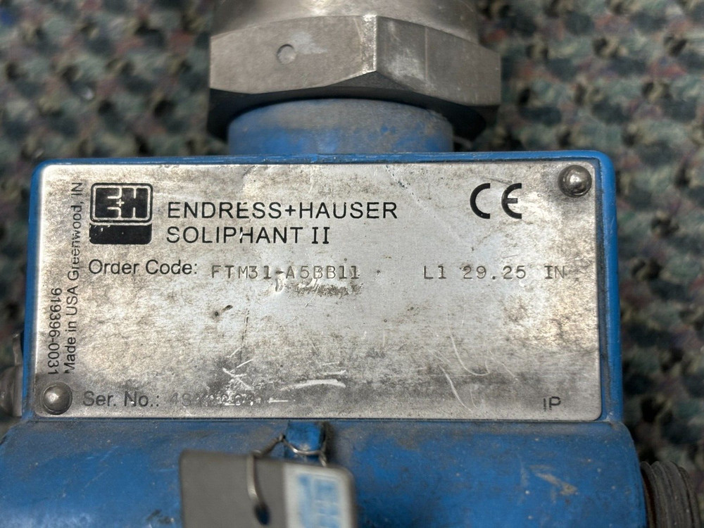 Endress + Hauser Soliphant IIFTM31-A5BB11 Level Limit Switch 30" Used