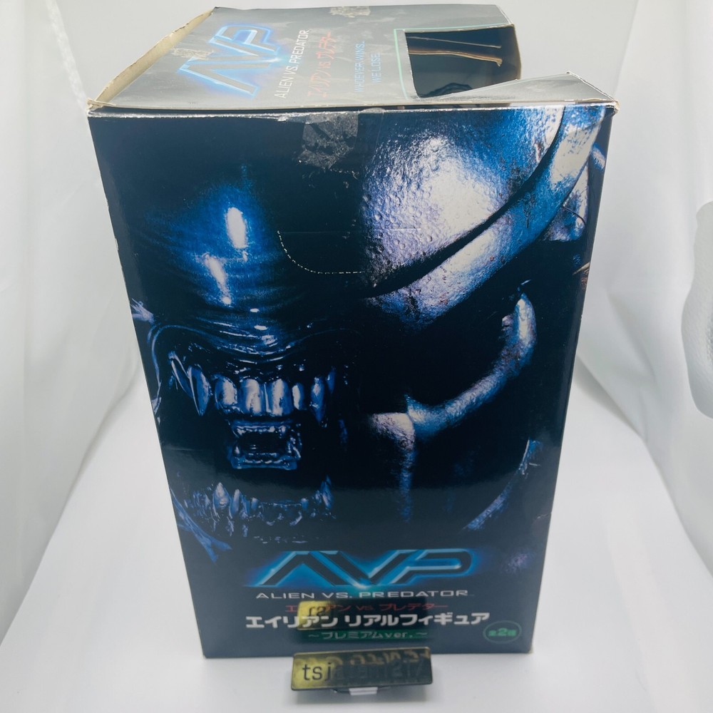 FuRyu AVP Alien Real Figure Premium Version Alien vs. Predator Used