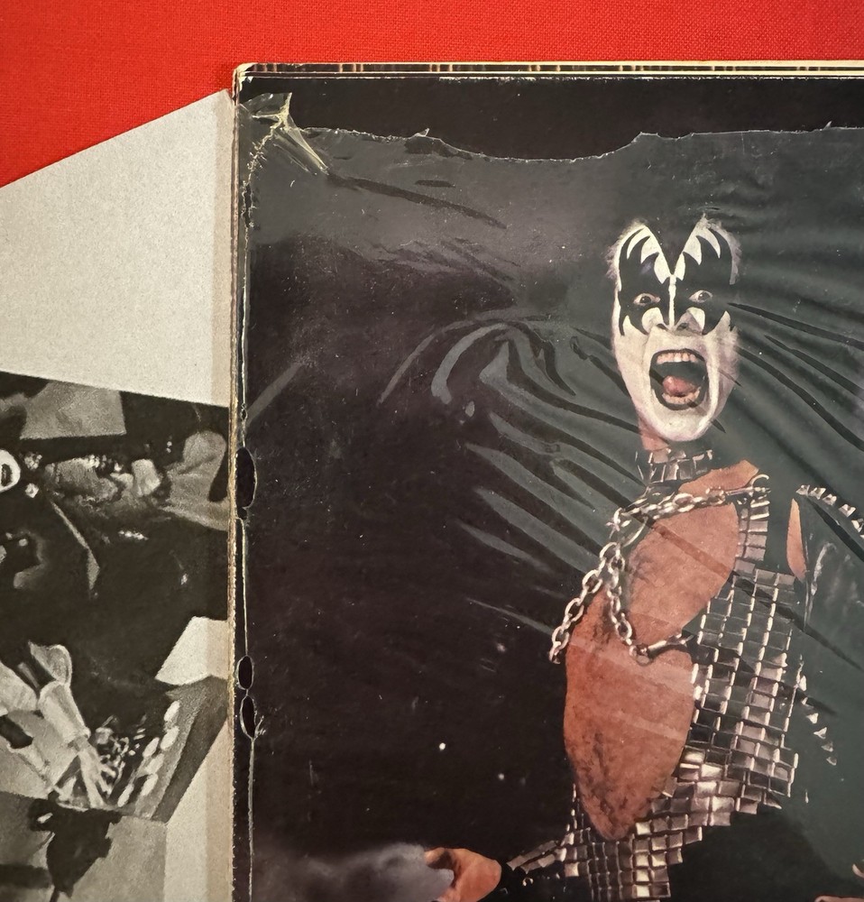 KISS ✨ RARE 1978 AUCOIN MARATHON GRAPHICS FOLD OUT SUPERPOSTER ✨ STILL SEALED! ✨